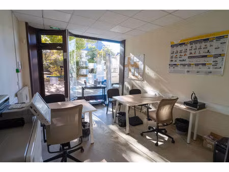 location bureau 123 m² à chambéry (73000)