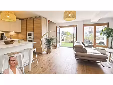 duplex de charme dans maison de maître du xviiᵉ — cœur de village  tout à pied