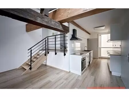 location appartement  m² t-3 à gaillac  900 €