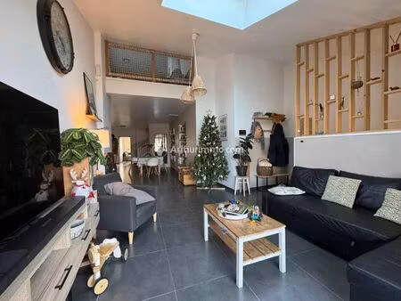 vente maison 7 pièces 287 m2 à lyaud