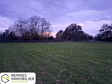 propriété avec un pré de plus de 7000m²