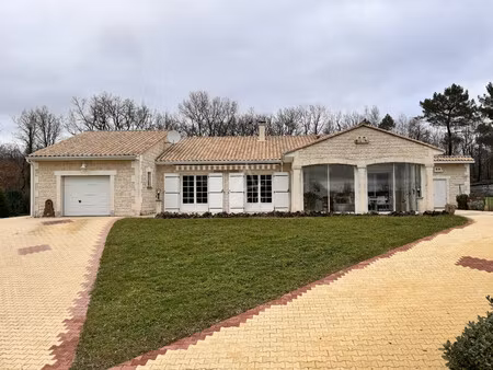 vente maison mouthiers sur boeme  156m² 5 pièces 215 000€ avec garage