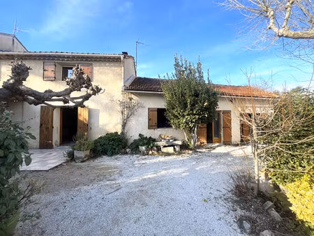a vendre sarrians - exclusivite - maison avec jardin   annexes et garage