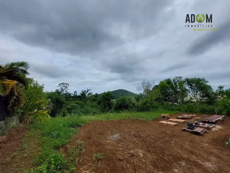 vente terrain à batir à saint pierre (97410)  137 000 €