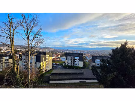 chamalières / appartement à vendre secteur prisé avec vue  terrasses et stationnements !