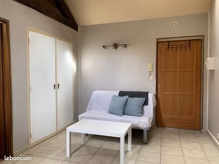 studio 1 pièce 17 m²