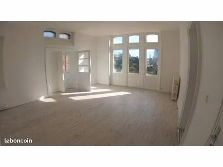 appartement 3 pièces 82 m²