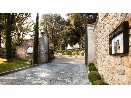 appartements en longue durée tout inclus dans residence 4 étoiles à mougins