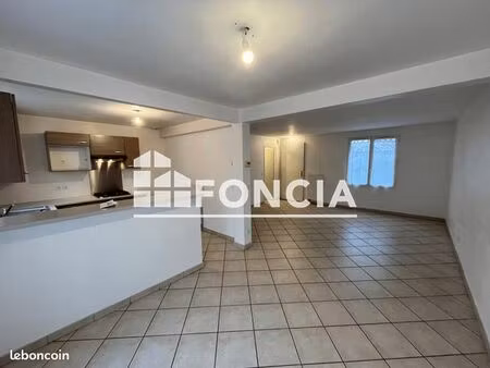 maison 4 pièces 74 m²