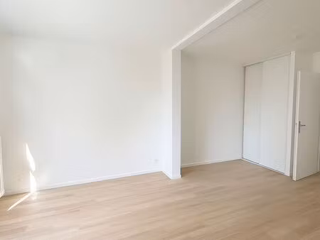 a louer t3   66m2 refait à neuf