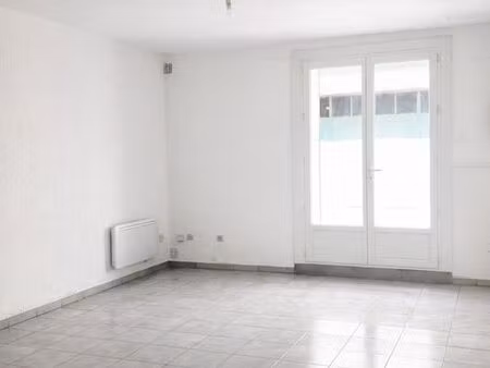 appartement t3 de 70 m² à cournonterral