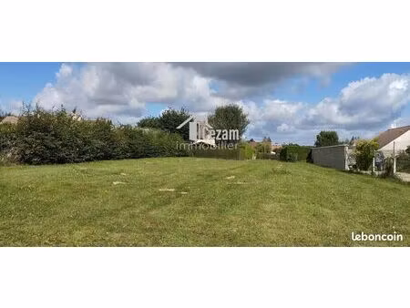 terrain 818 m² fontaine-bellenger