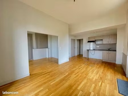 appartement 3 pièces 52 m²