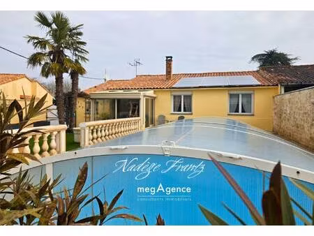 pavillon années 70 avec piscine & autonomie énergétique !