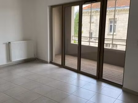 appartement t2 a louer - bordeaux