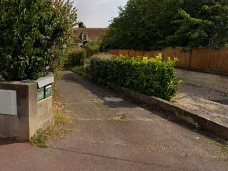 garage fermé (box) - albert joly