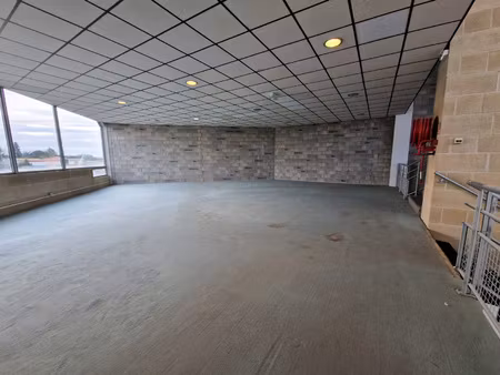 merignac 4 chemins - local commercial sur axe passant avec p