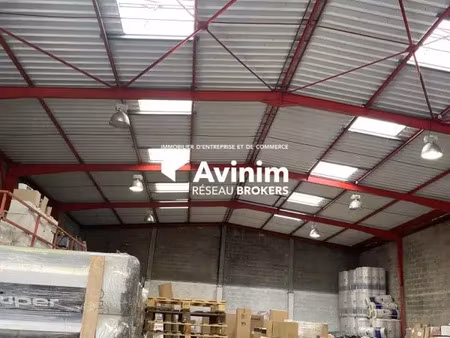 entrepôt/activités