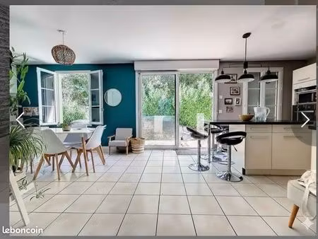 maison 4 pièces 99 m²