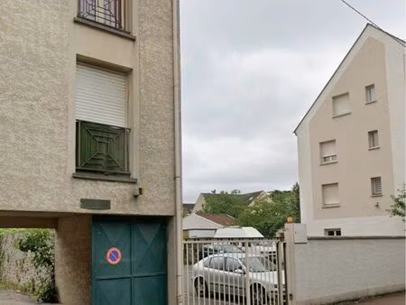 place parking - avenue mazarin