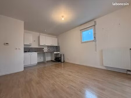 appartement 3 pièces 50 m²