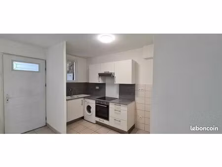 appartement t3 de 45m² climatisé avec cave