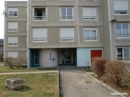 appartement 3 pièces 66 m²