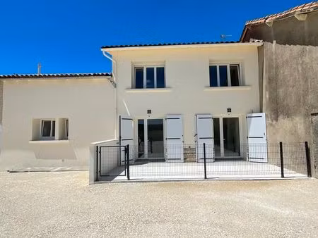 maison avec deux chambres de 85 m2