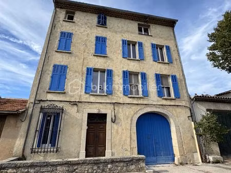 immeuble de 315 m² à besse-sur-issole