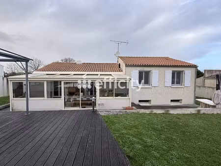 maison 5 pièces - 147 m²