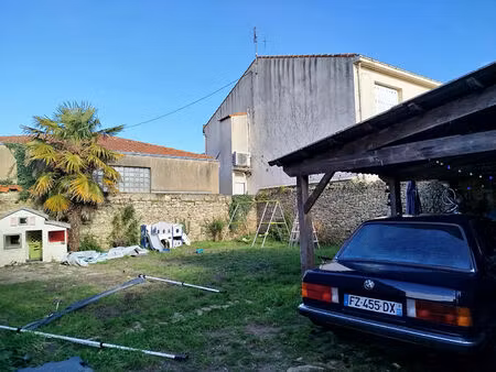 location maison 6 pièces  140.00m²  machecoul