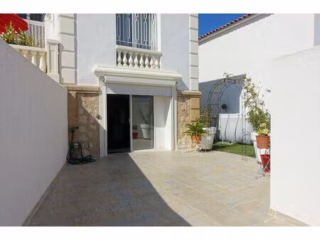 appartement t2/3 rdj de 80 m² avec 112 m² de jardin  portail électrique à plan de cuques 1