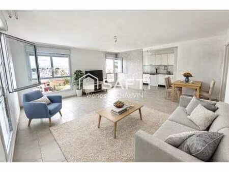 t3 rénové vendu loué avec parking et ascenseur