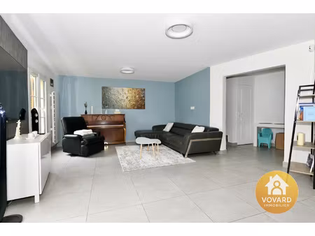 pavillon 4 chambres - 8 min de la gare à pied