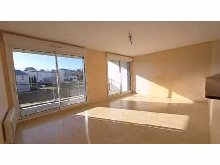 vente appartement 3 pièces à noyal-sur-vilaine (35530) : à vendre 3 pièces / 68m² noyal-su