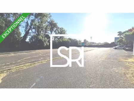 entrepot - local d'activite a vendre