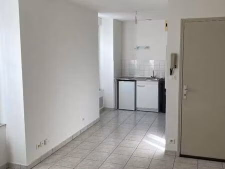 location appartement t1 à saint-mars-la-jaille (44540) : à louer t1 / 25m² saint-mars-la-j