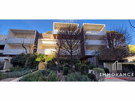 appartement 2 pièces avec terrasse et parking