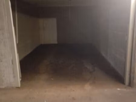 garage a louer a auray