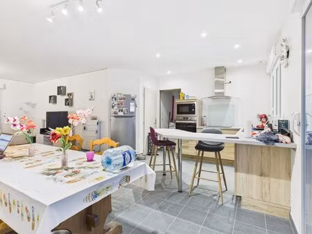 pavillon individuel de 88m2  3 chambres  garage