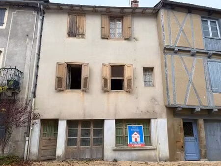 maison de village - 119m ²