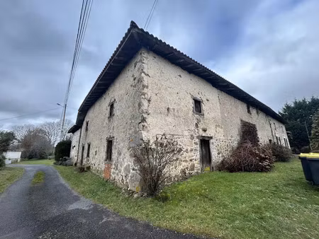vente maison 3 pièces 140 m² à massignac (16310)  25 000 €