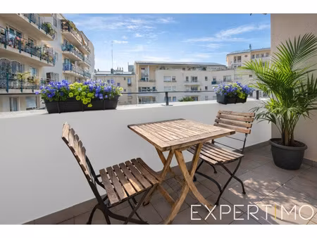 havre contemporain sur jardin  à deux pas de la mairie de montrouge