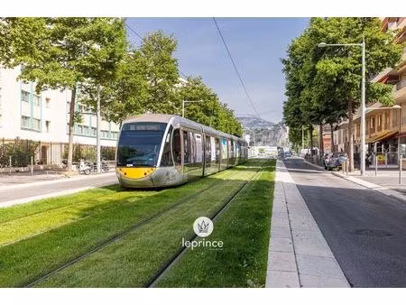 vente commerce 46 m² nice (06300)