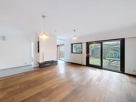 huis te huur in sint-amandsberg met 3 slaapkamers