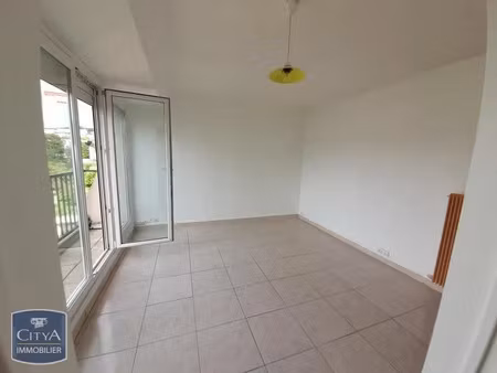 appartement à louer 1 pièce 20.66 m² - épernay (51) - 415€