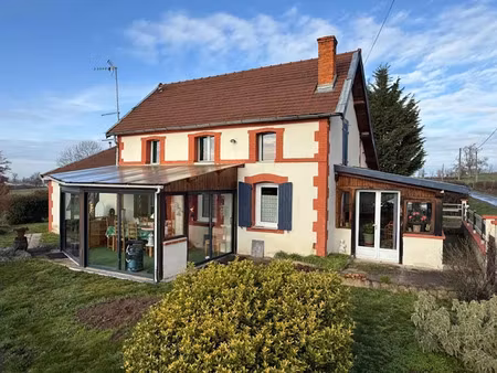 vente maison 4 pièces 127 m² à saint-marcel-en-murat (03390)  135 000 €