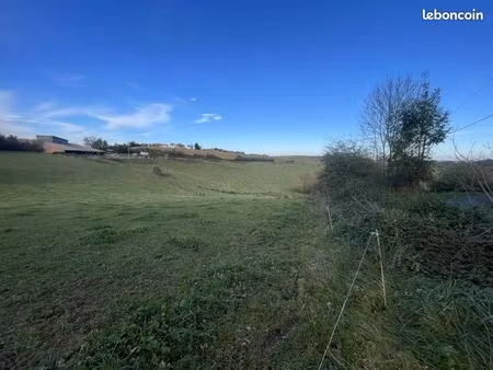 terrain 7 000 m² cazeres