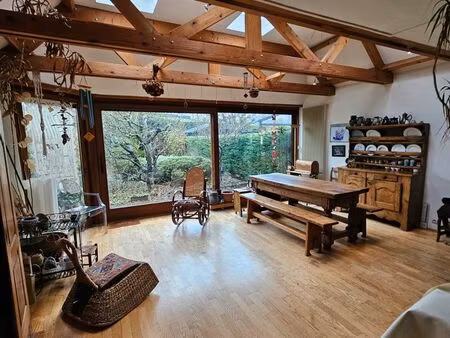 villeneuve d'ascq triolo - maison 105m2 + jardin + garage + cave. 4 chambres. métro 7 min 