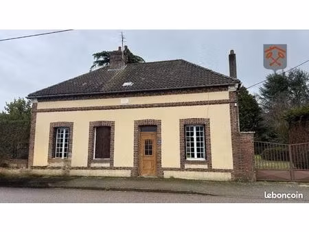 maison 5 pièces 3 m²